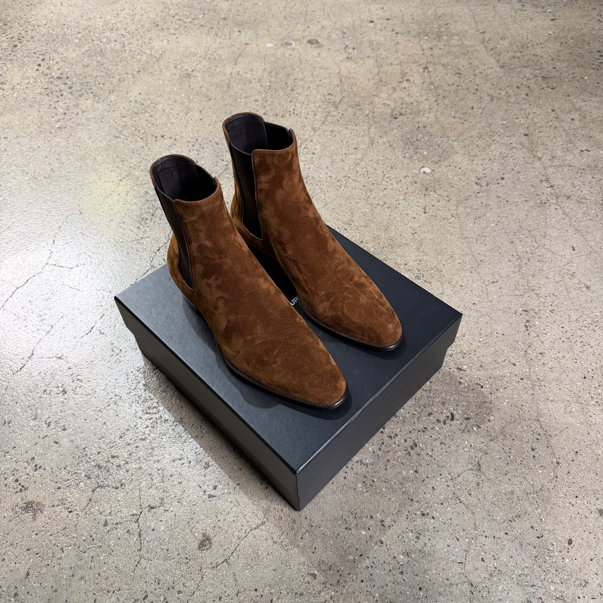 Saint Laurent Chelsea Wyatt Boots