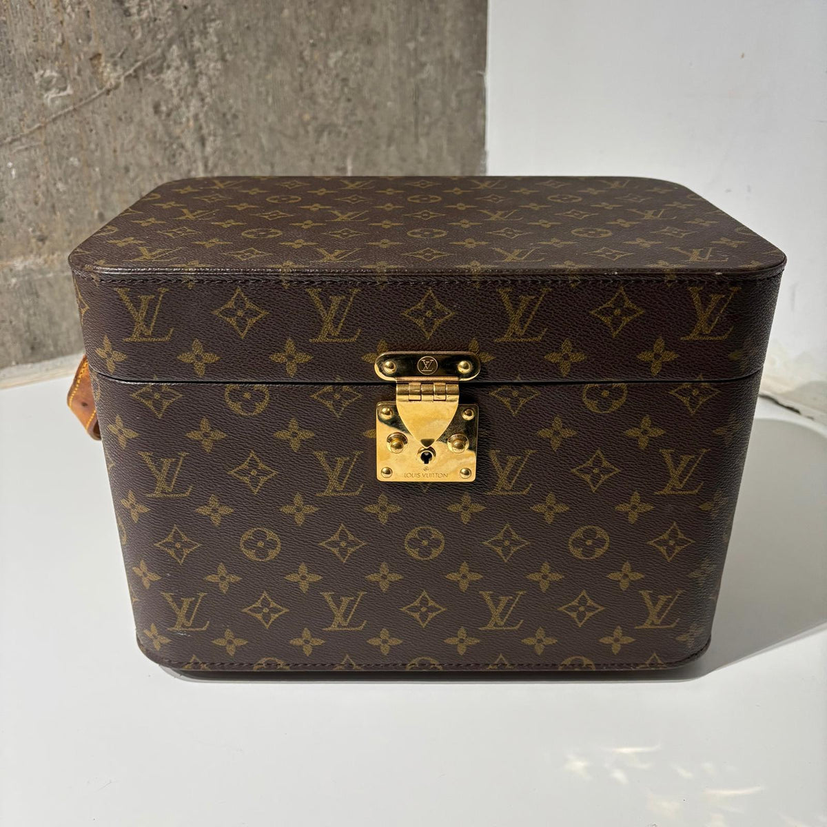 Louis Vuitton Travel Vanity Case Brown