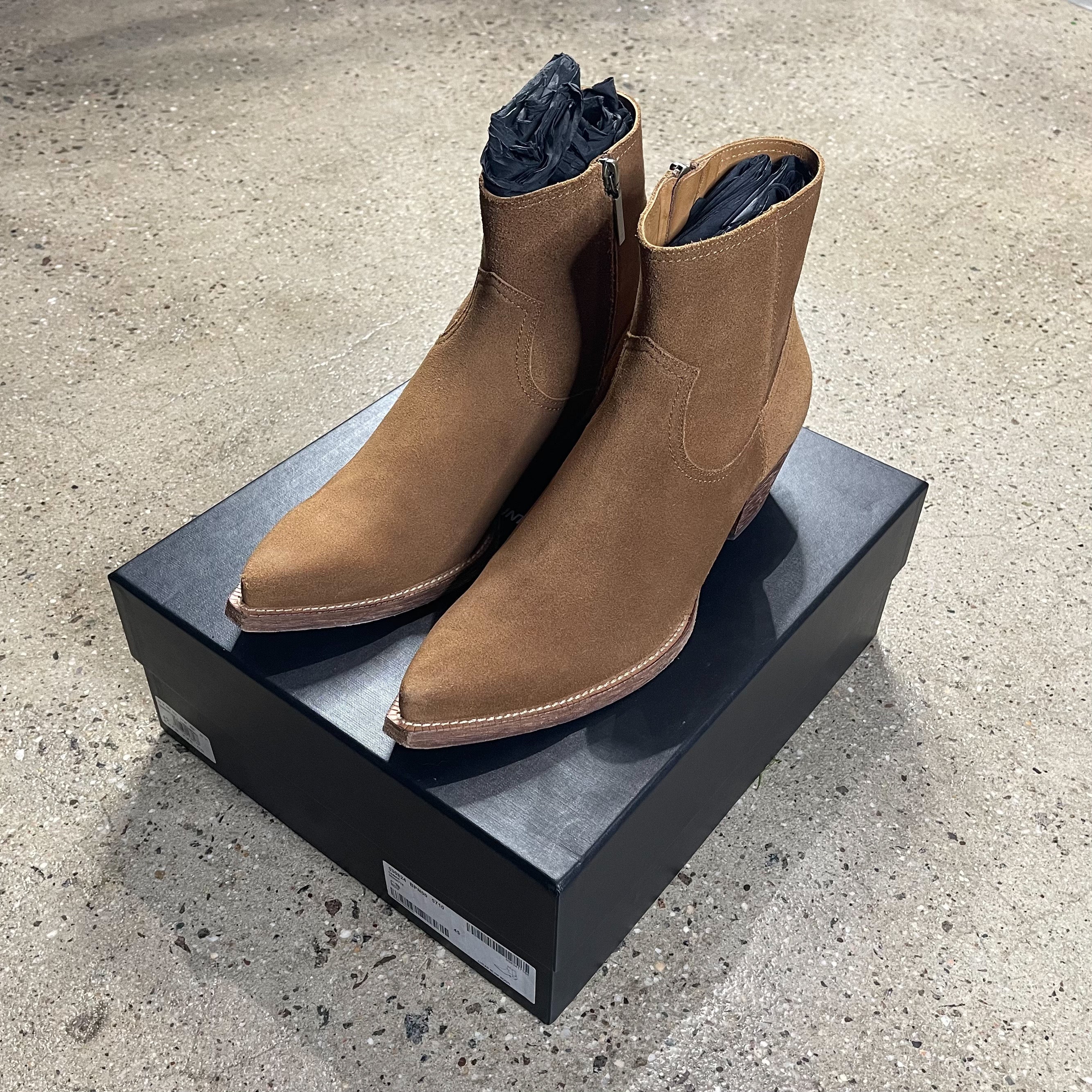 Saint Laurent Lukas Boots