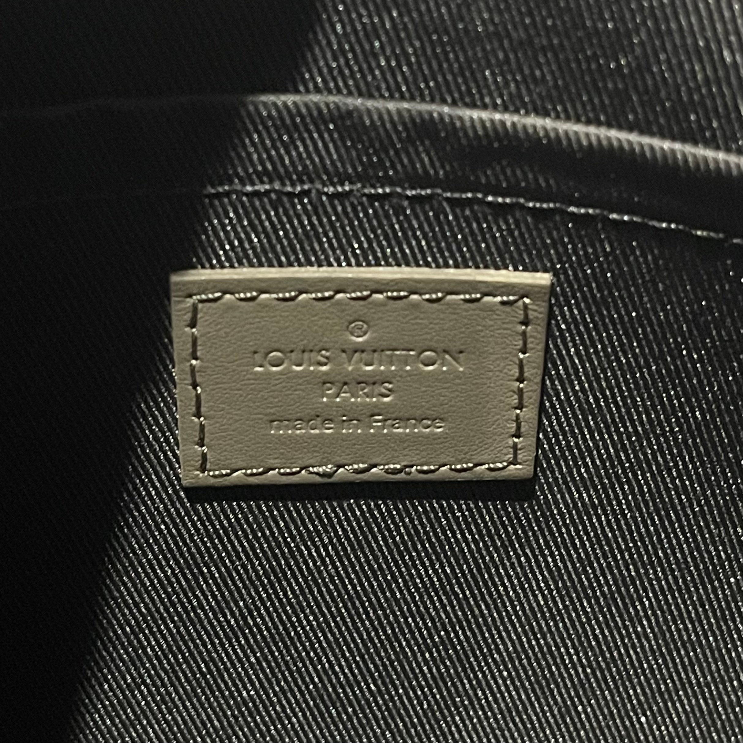 Louis Vuitton City Keepall Bag