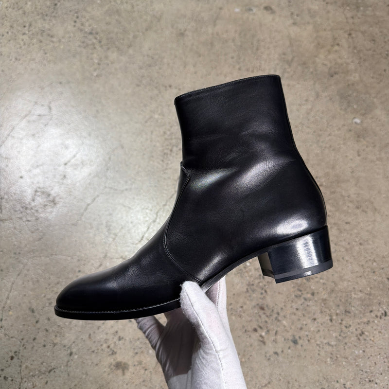Saint Laurent Wyatt 40 Zip Boots