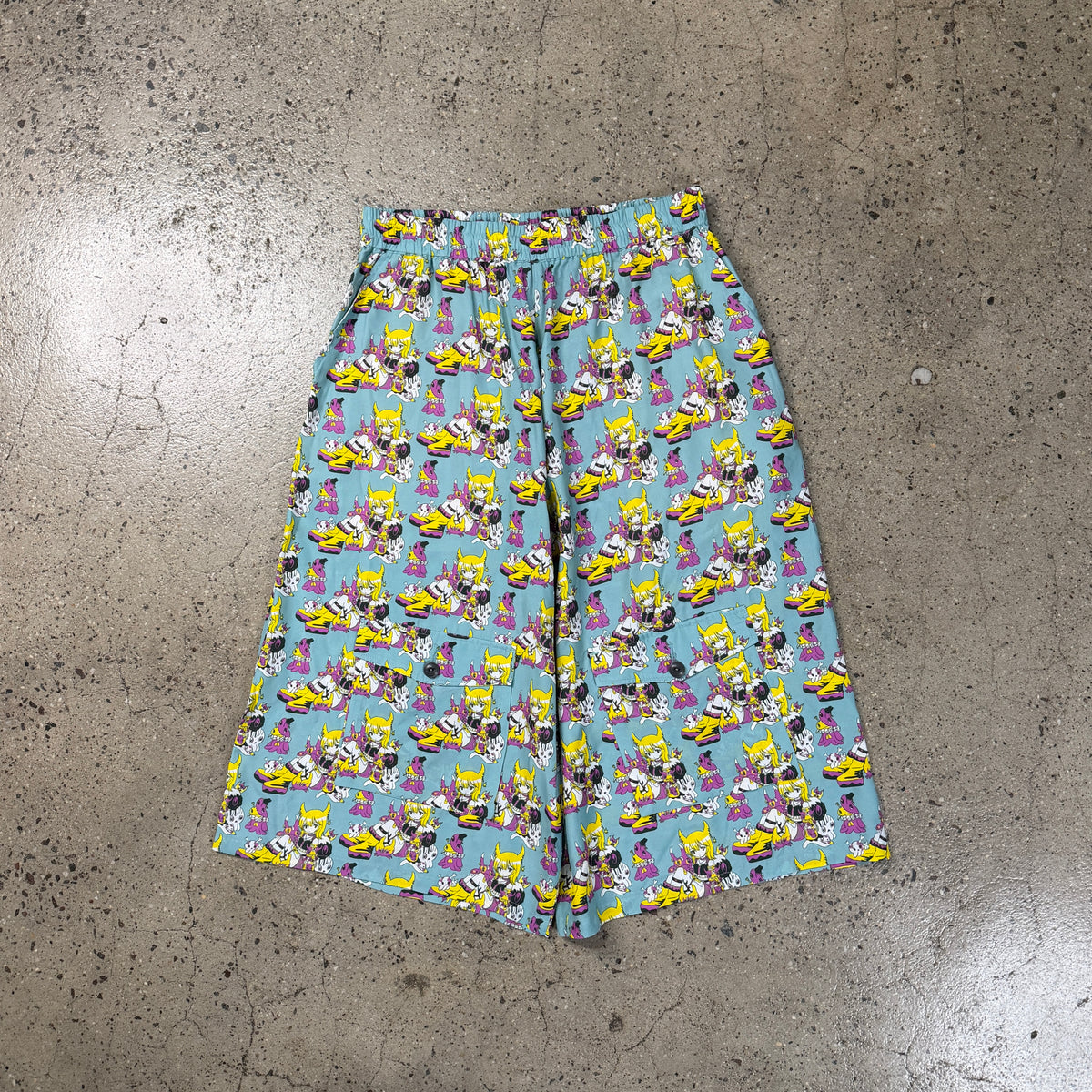 Kidill Anime Girl Print Shorts