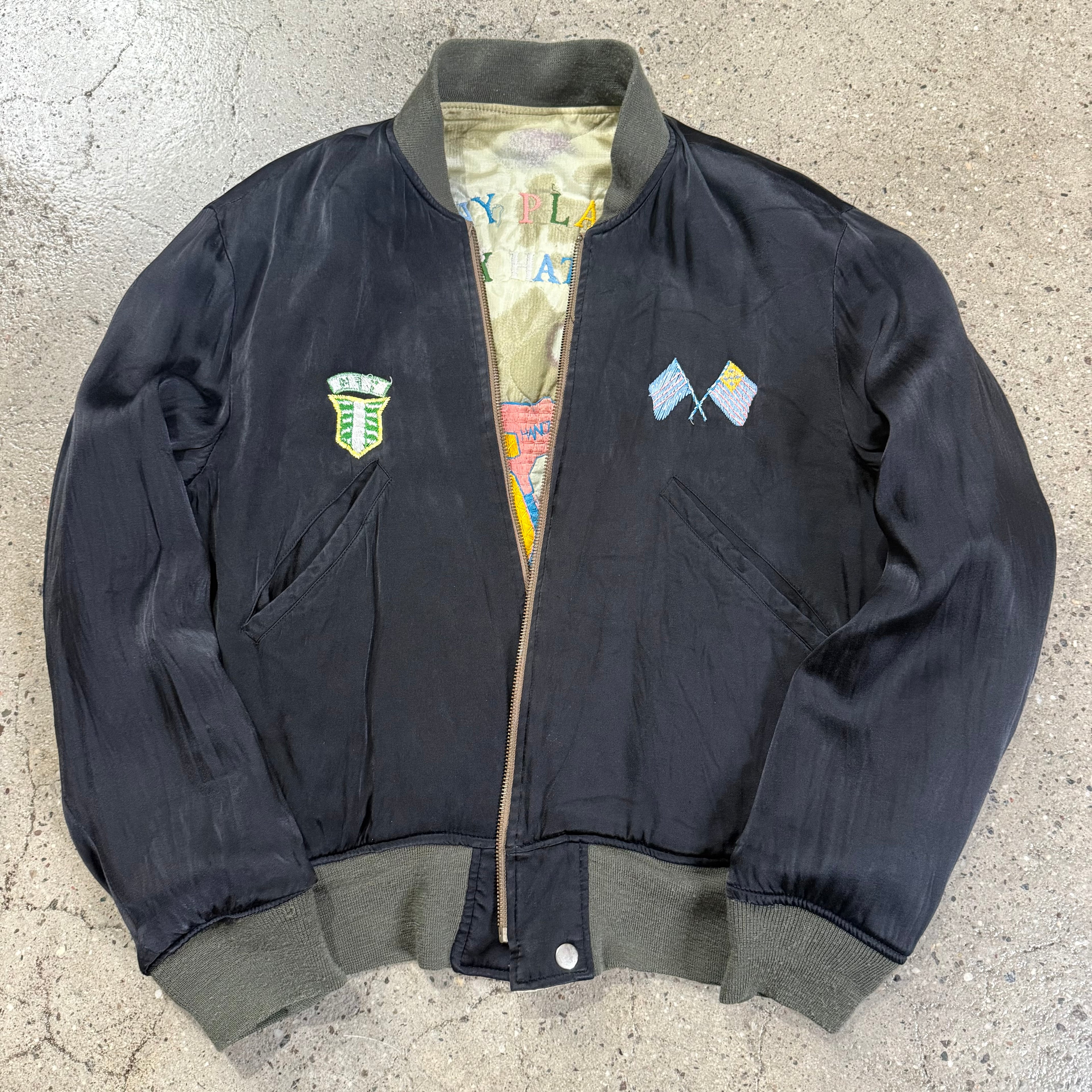 Y's AW05 Reversible Bomber