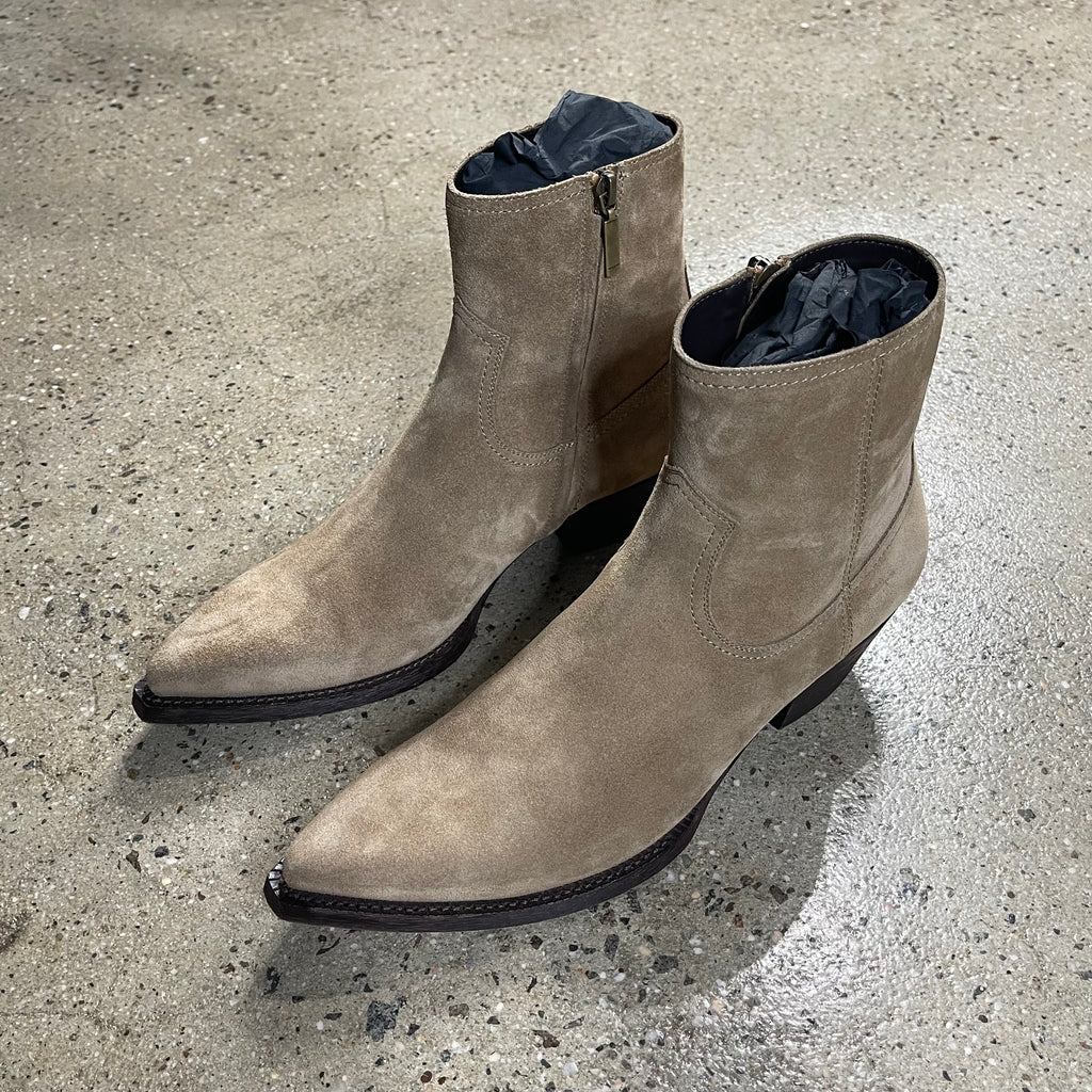 Saint Laurent Lukas Boots