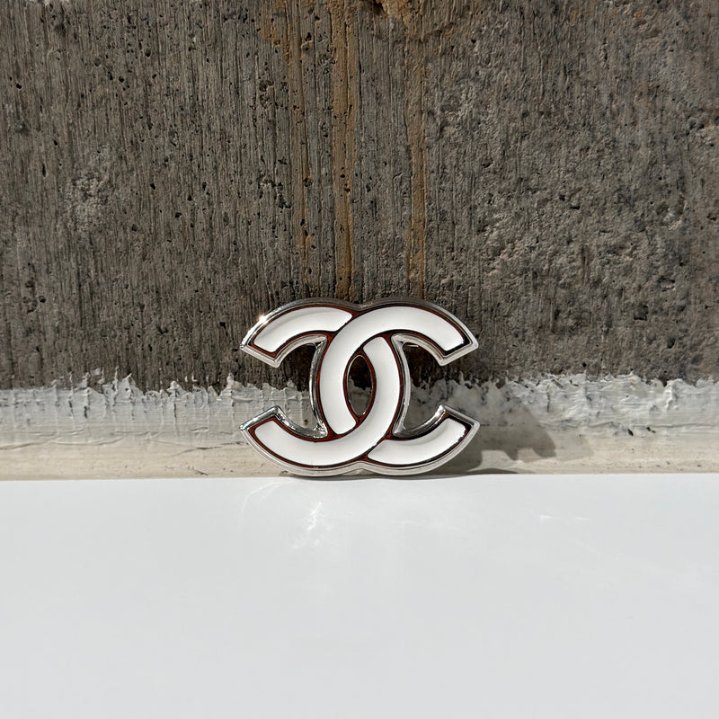 Chanel Double CC Brooch