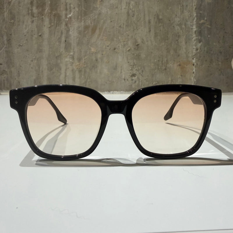 Gentler Monster Una.C Sunglasses accessories