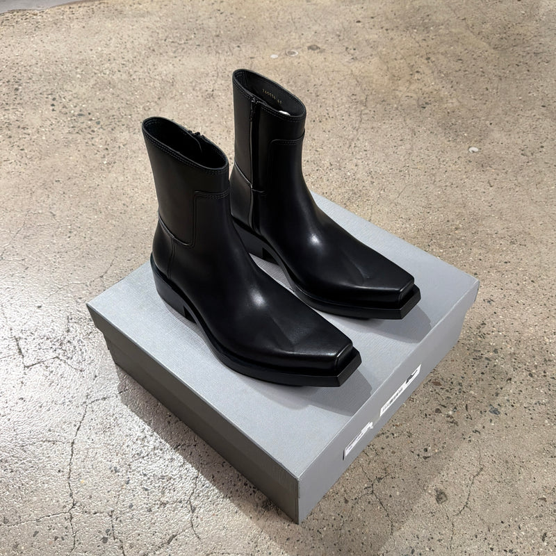 Balenciaga Santiago Boots