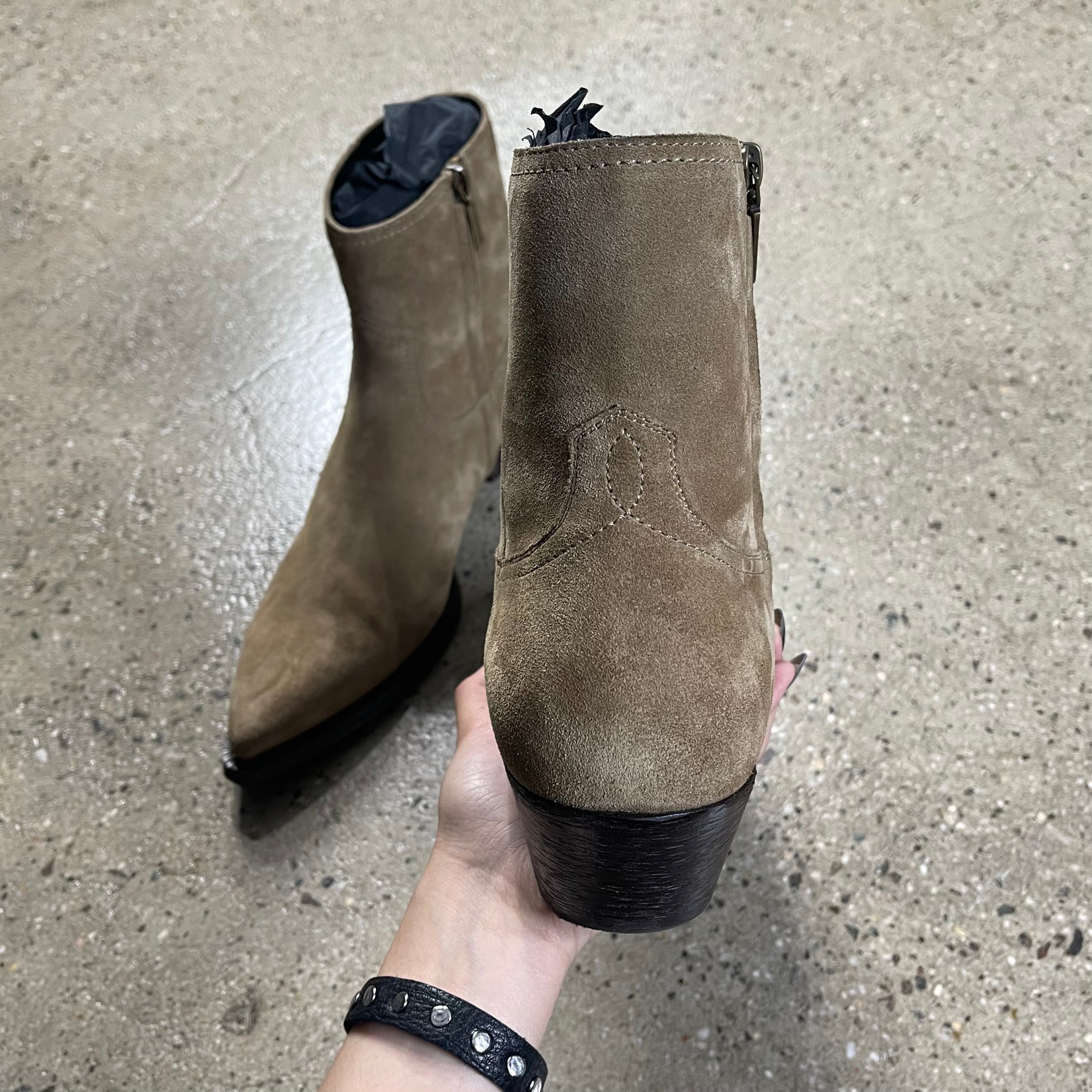 Saint Laurent Lukas Boots