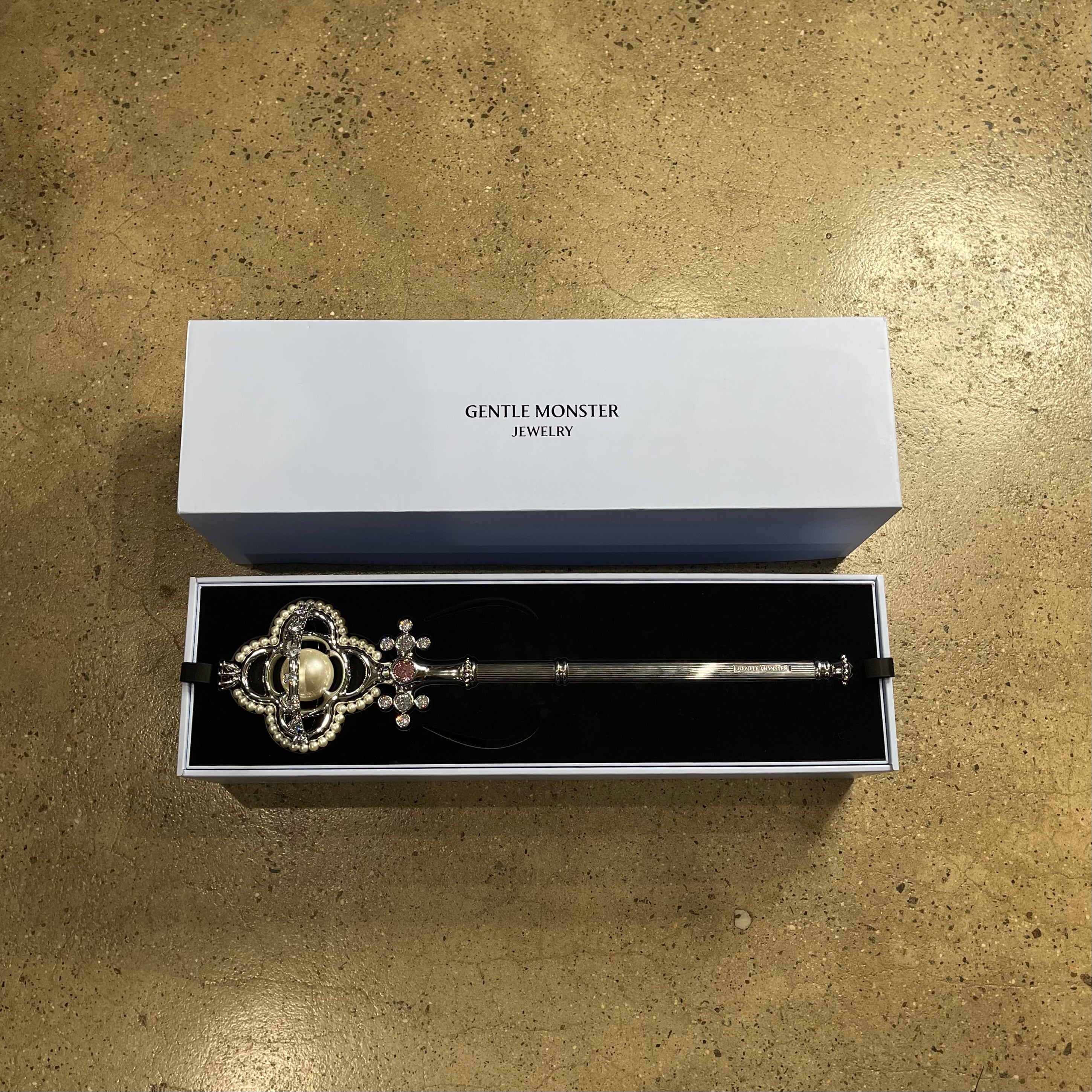 Gentle Monster Jewelry Wand