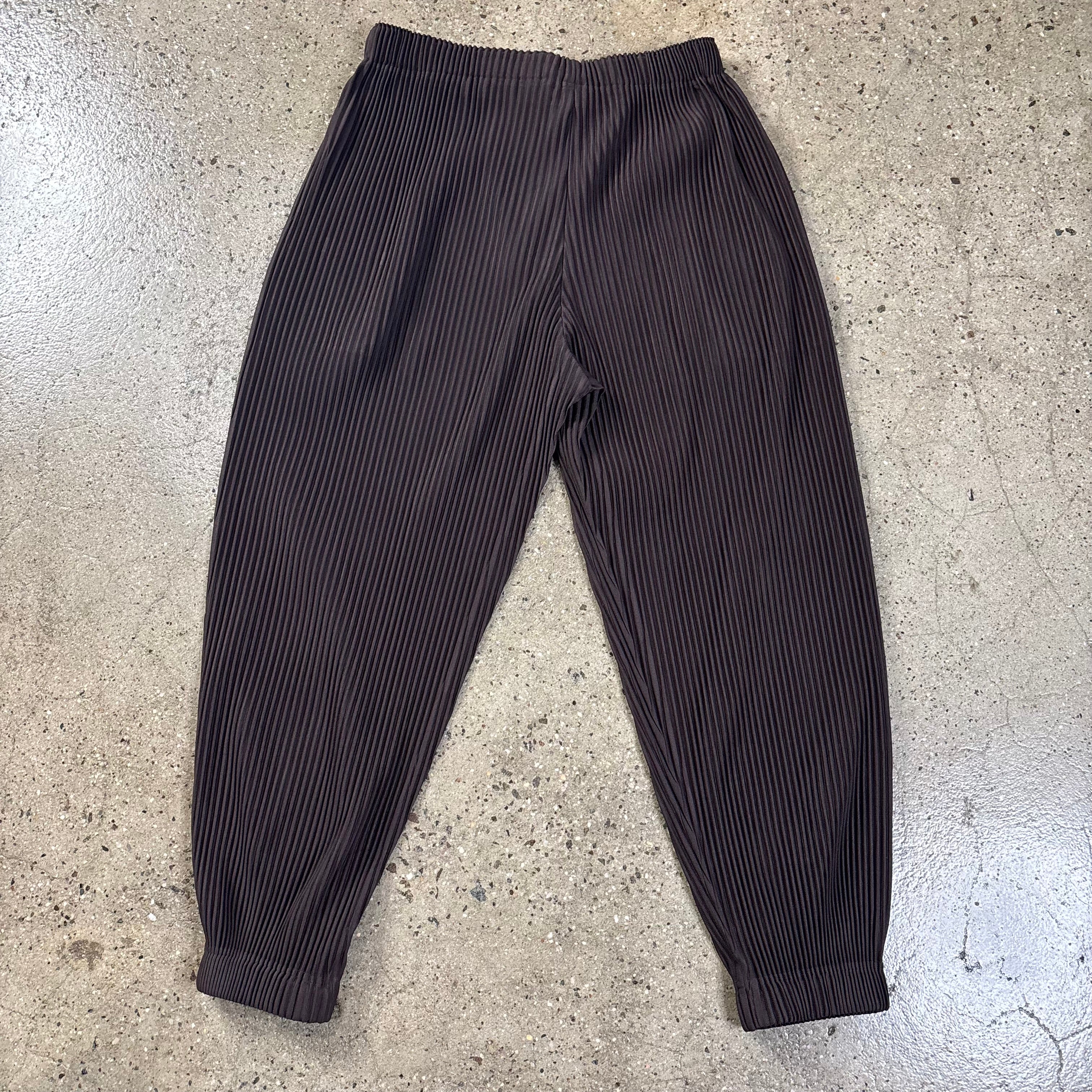 Issey Miyake  Pleated Suit 