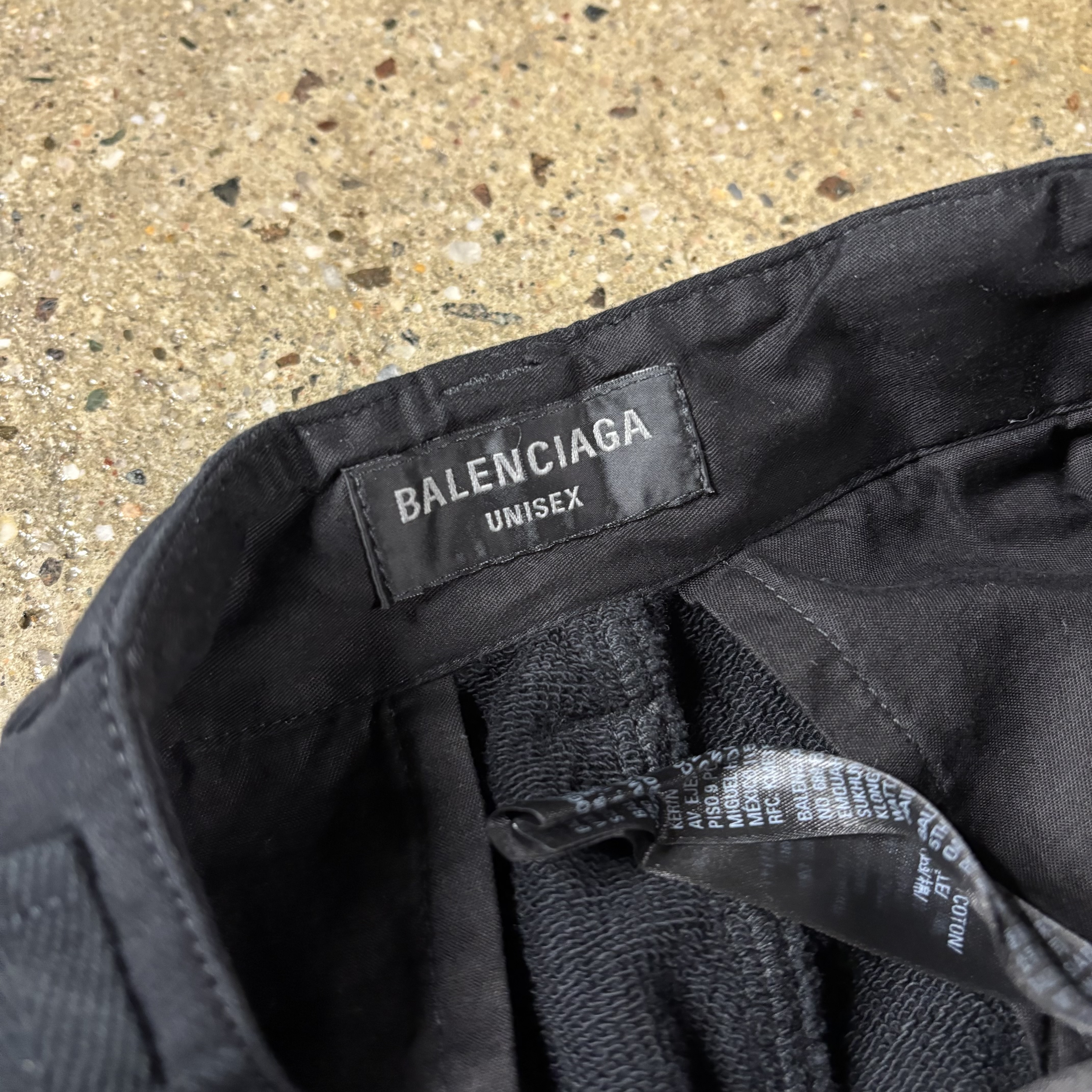 Balenciaga Multi Pocket Cargo Sweatpants - View 7