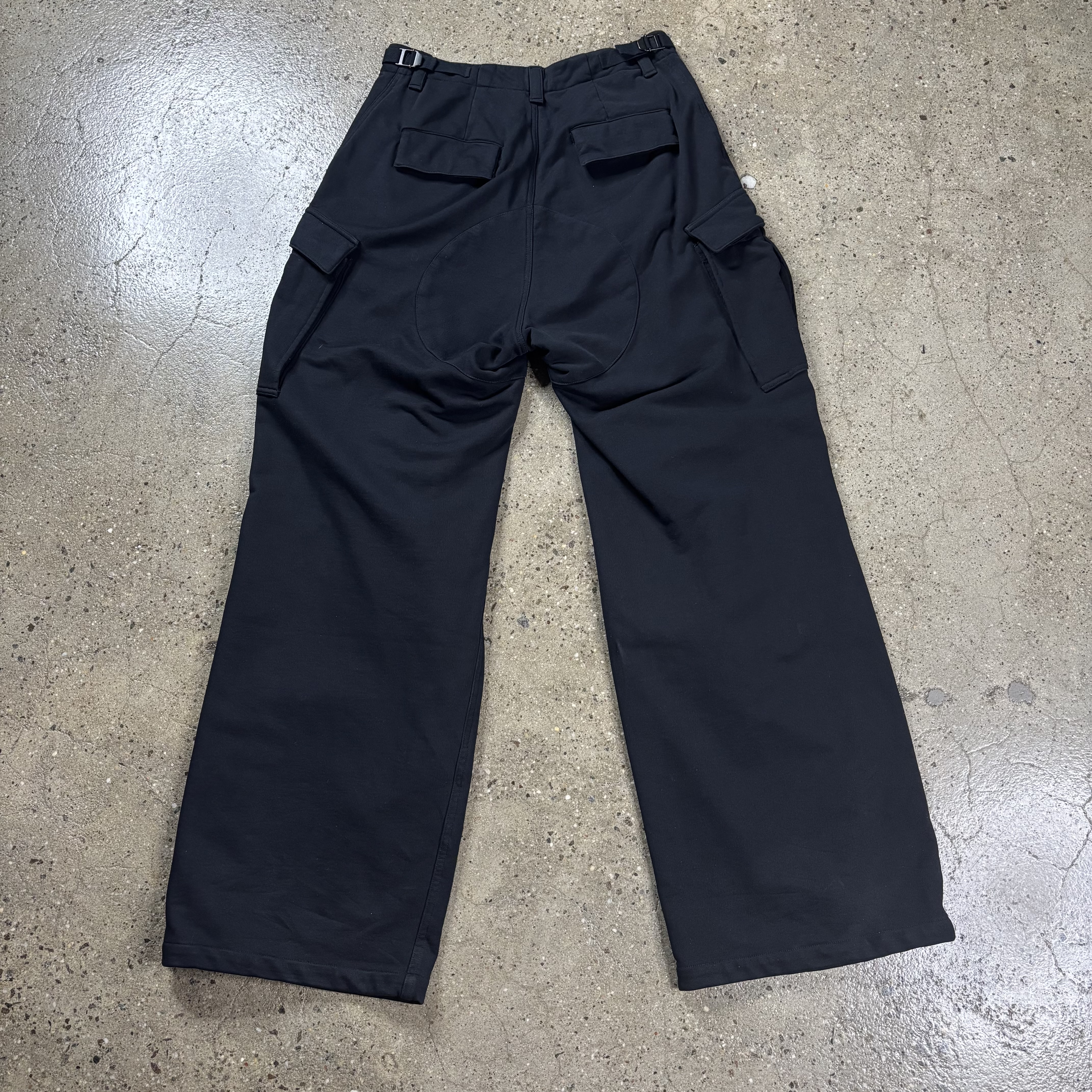 Balenciaga Multi Pocket Cargo Sweatpants - View 8