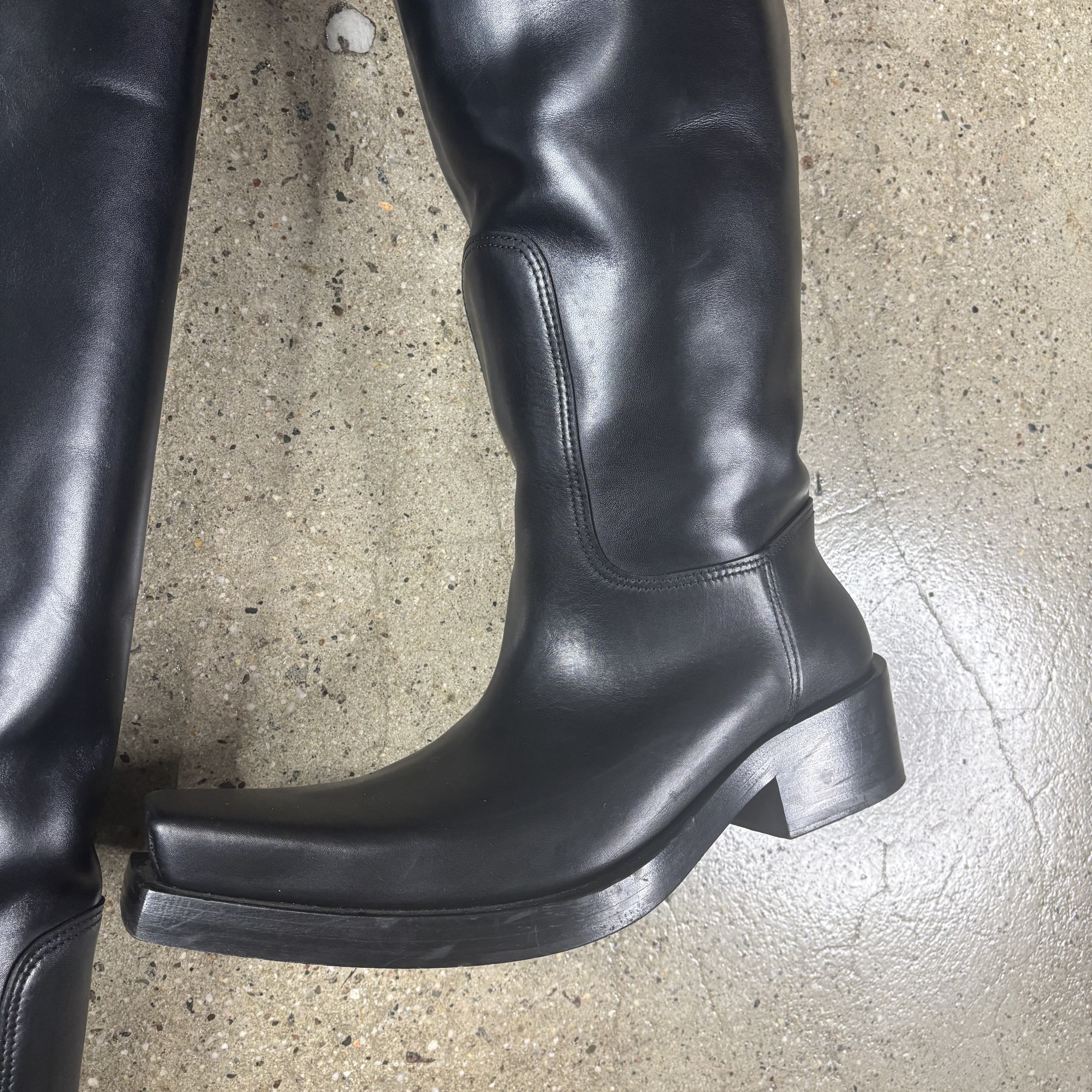 Balenciaga Santiago Over-the-knee Boots - View 5