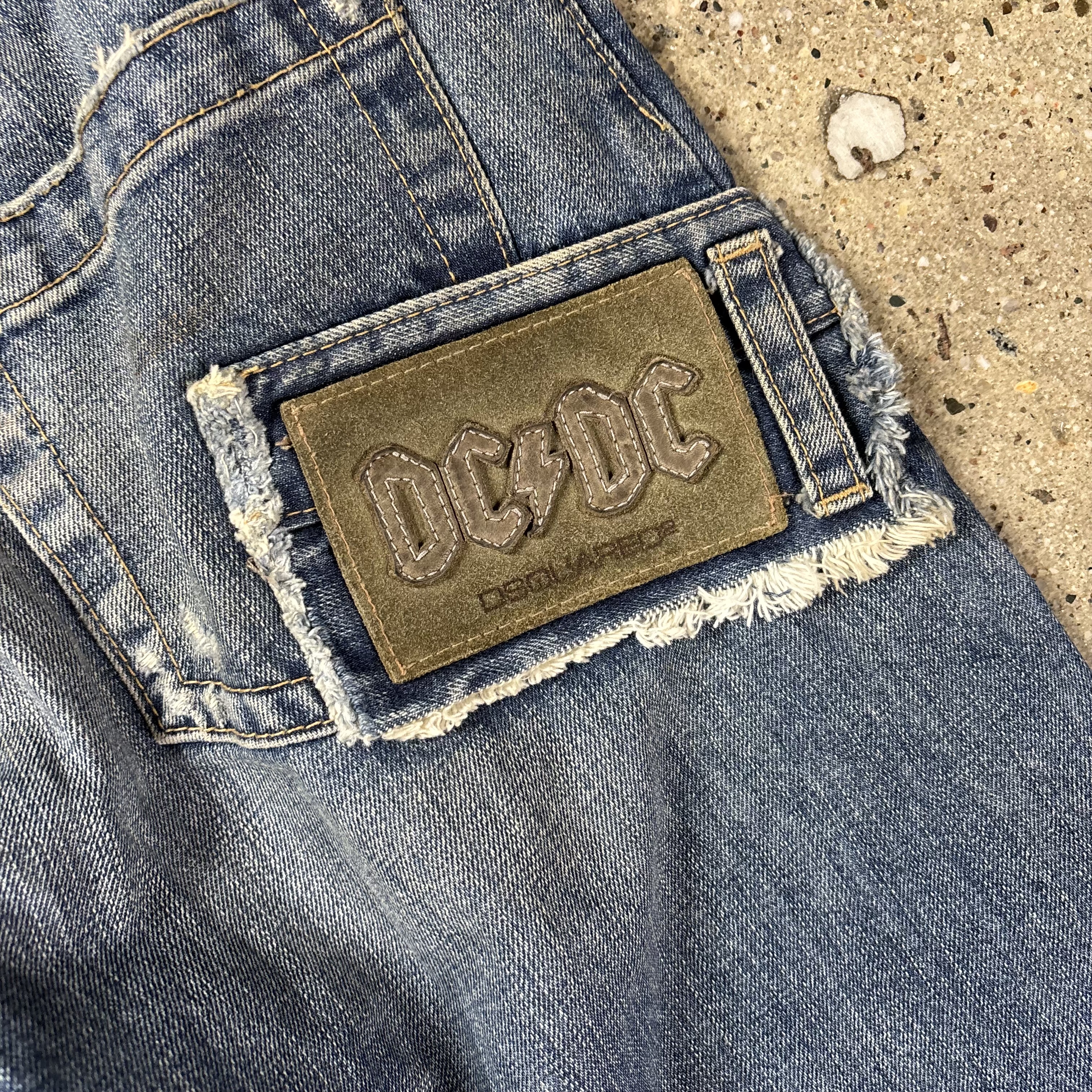 Dsquared Multi-loop Denim - View 8