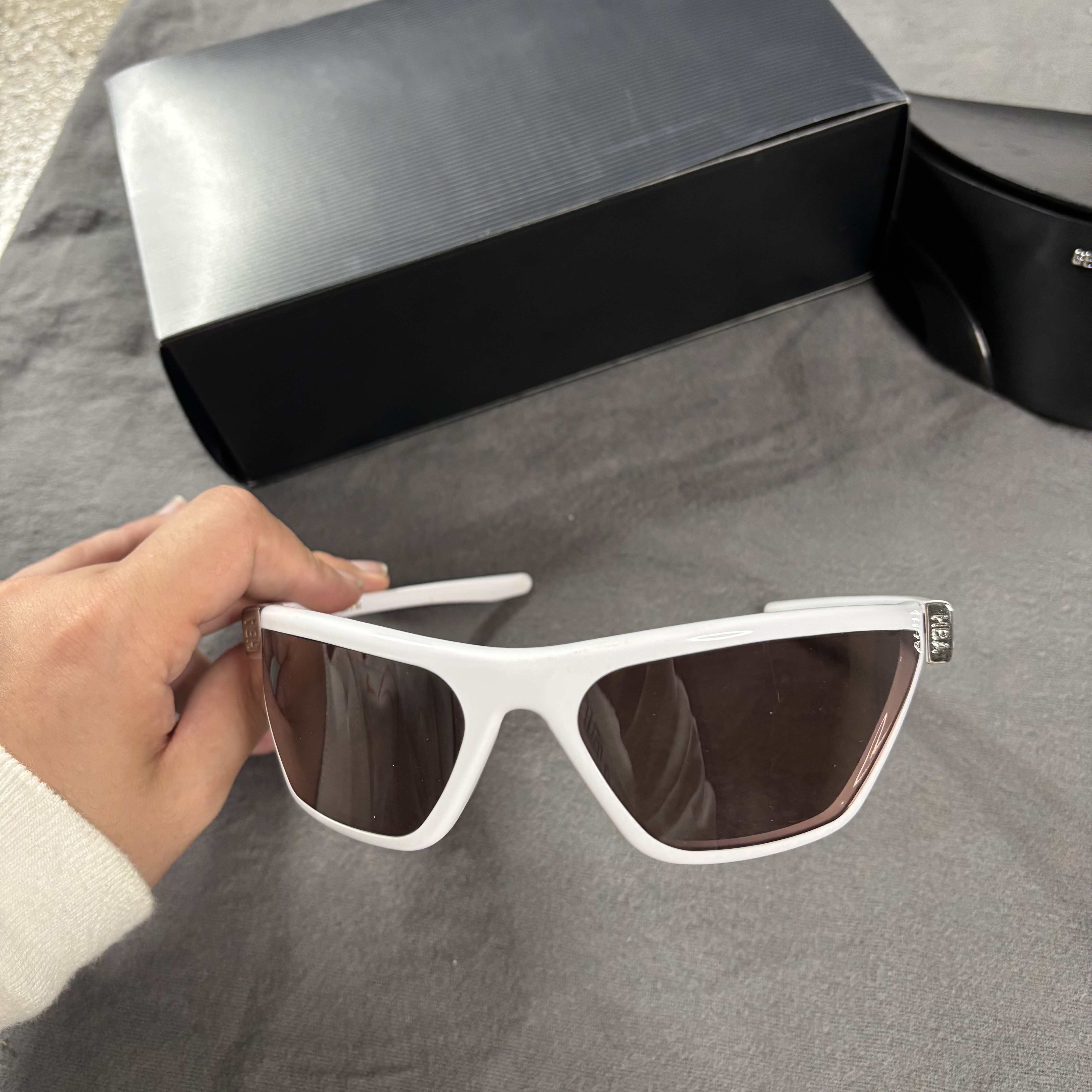 Gentle Monster HBA Antagonist Sunglasses - View 5