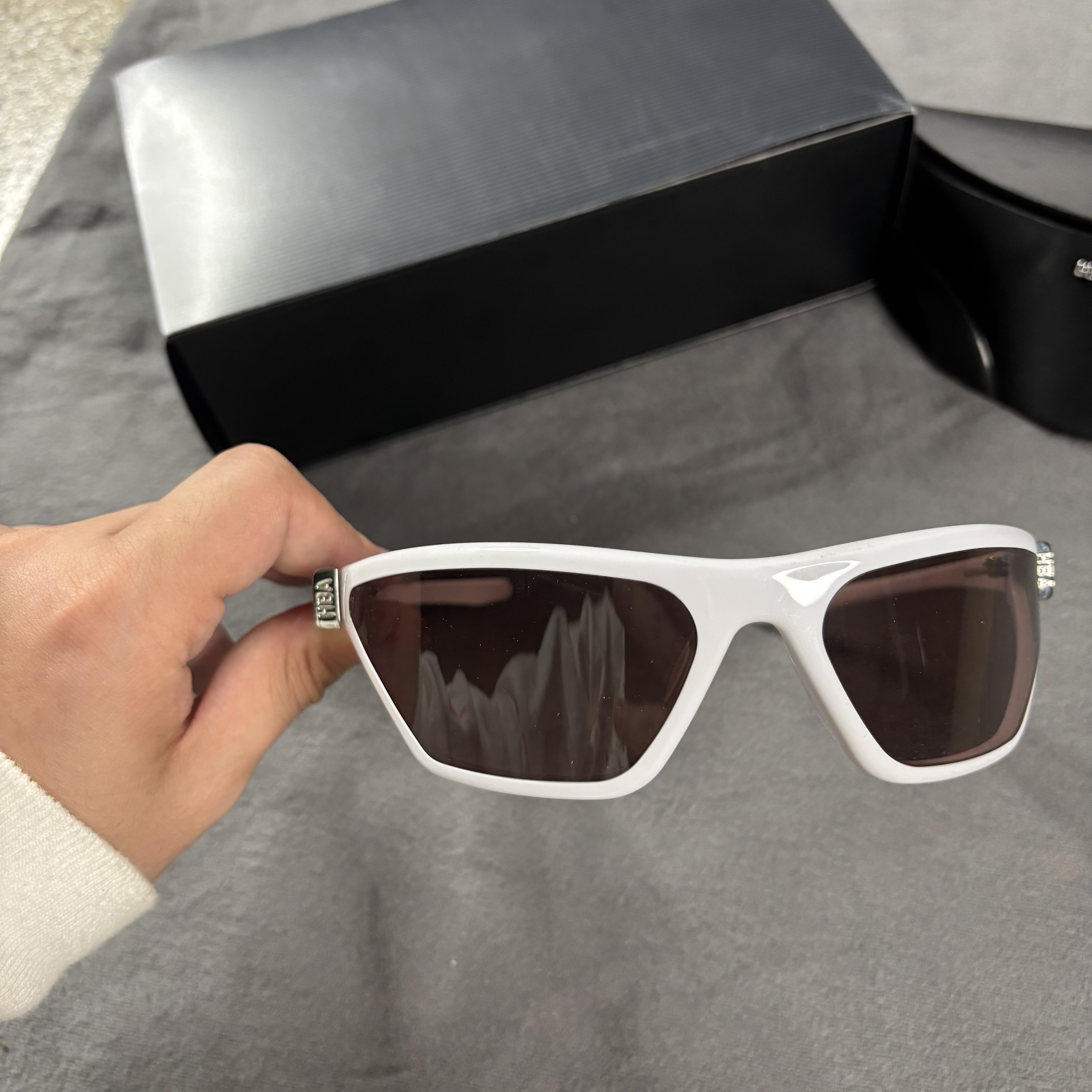Gentle Monster HBA Antagonist Sunglasses - View 6