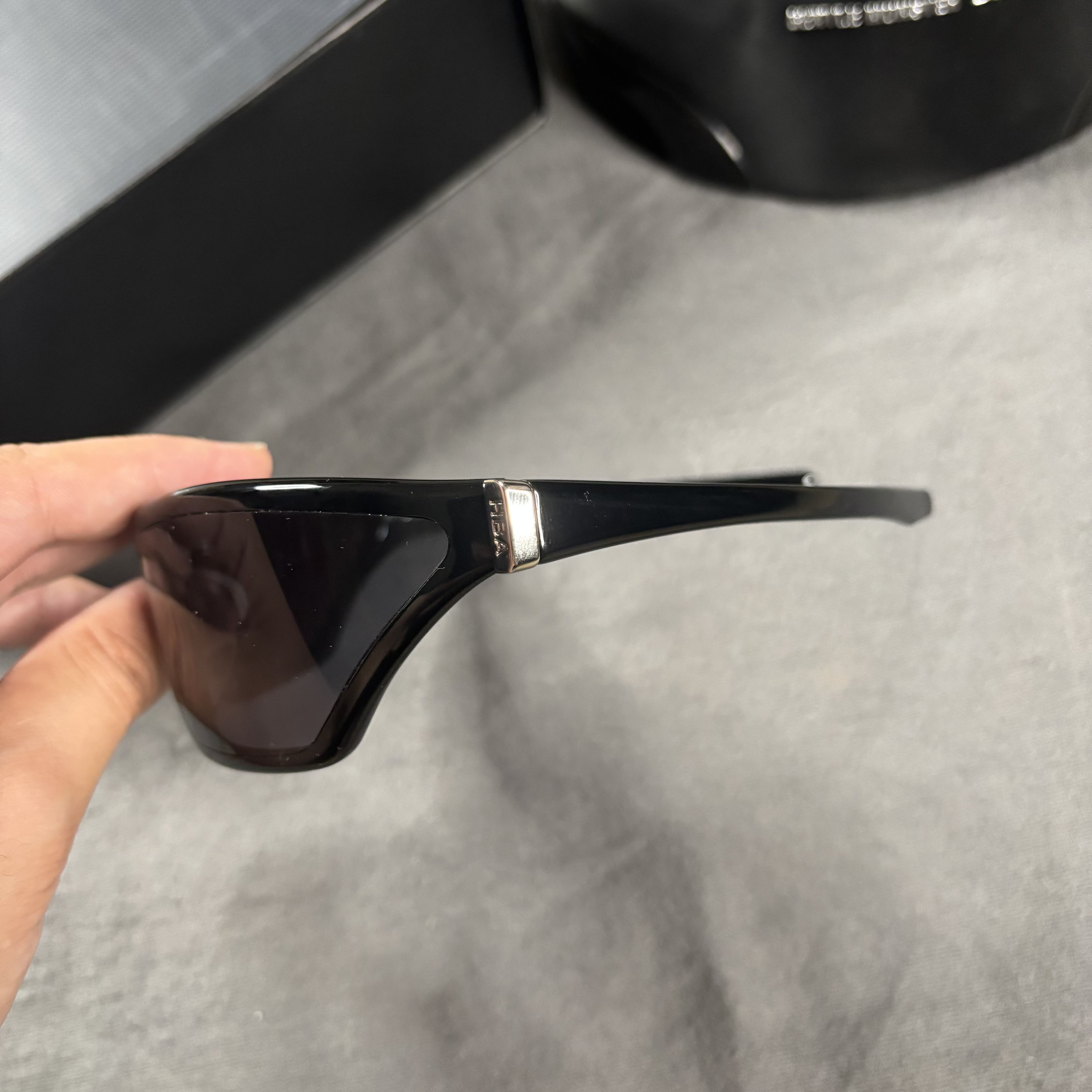 Gentle Monster HBA Antagonist Sunglasses - View 4