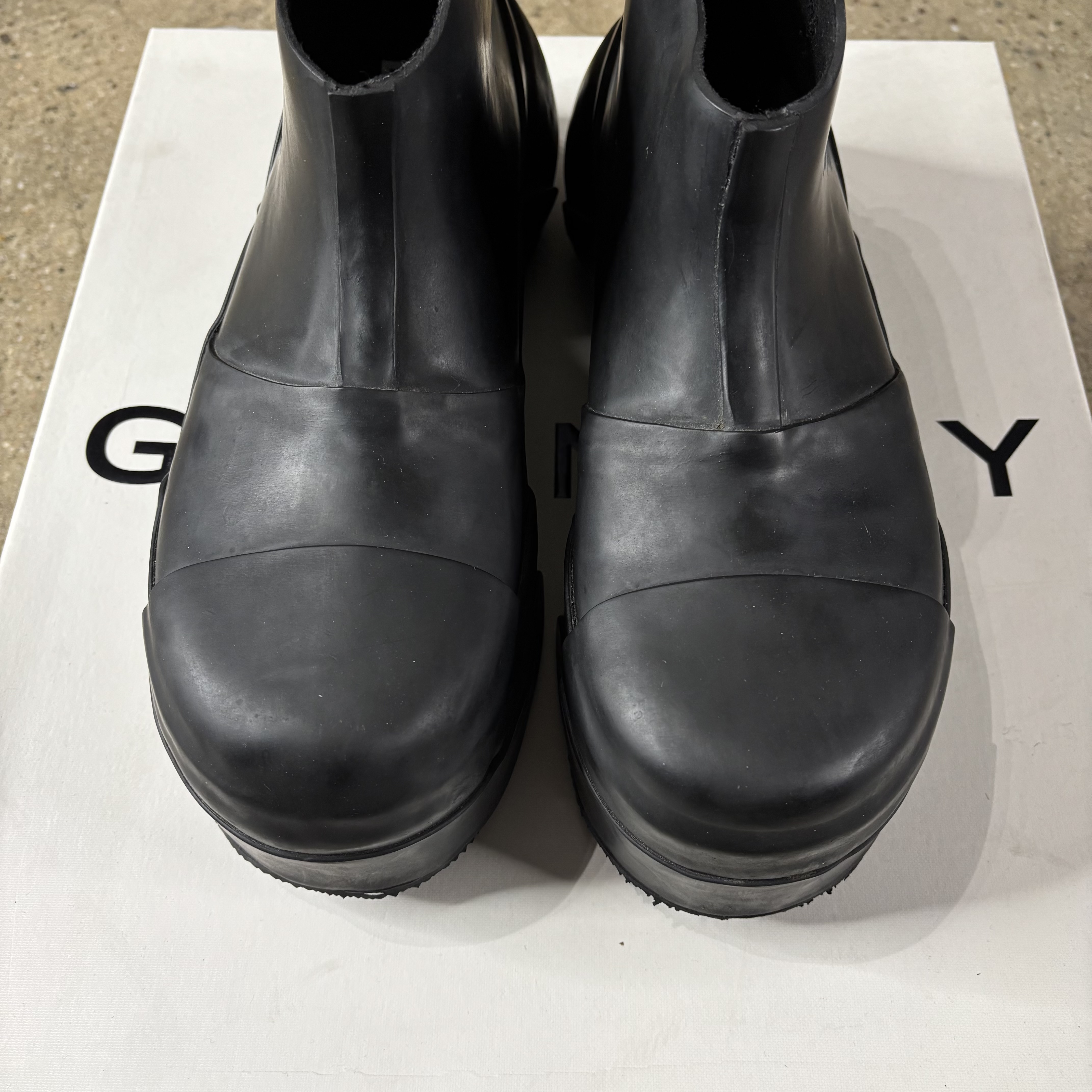 Givenchy Rubber Show Boots - View 6