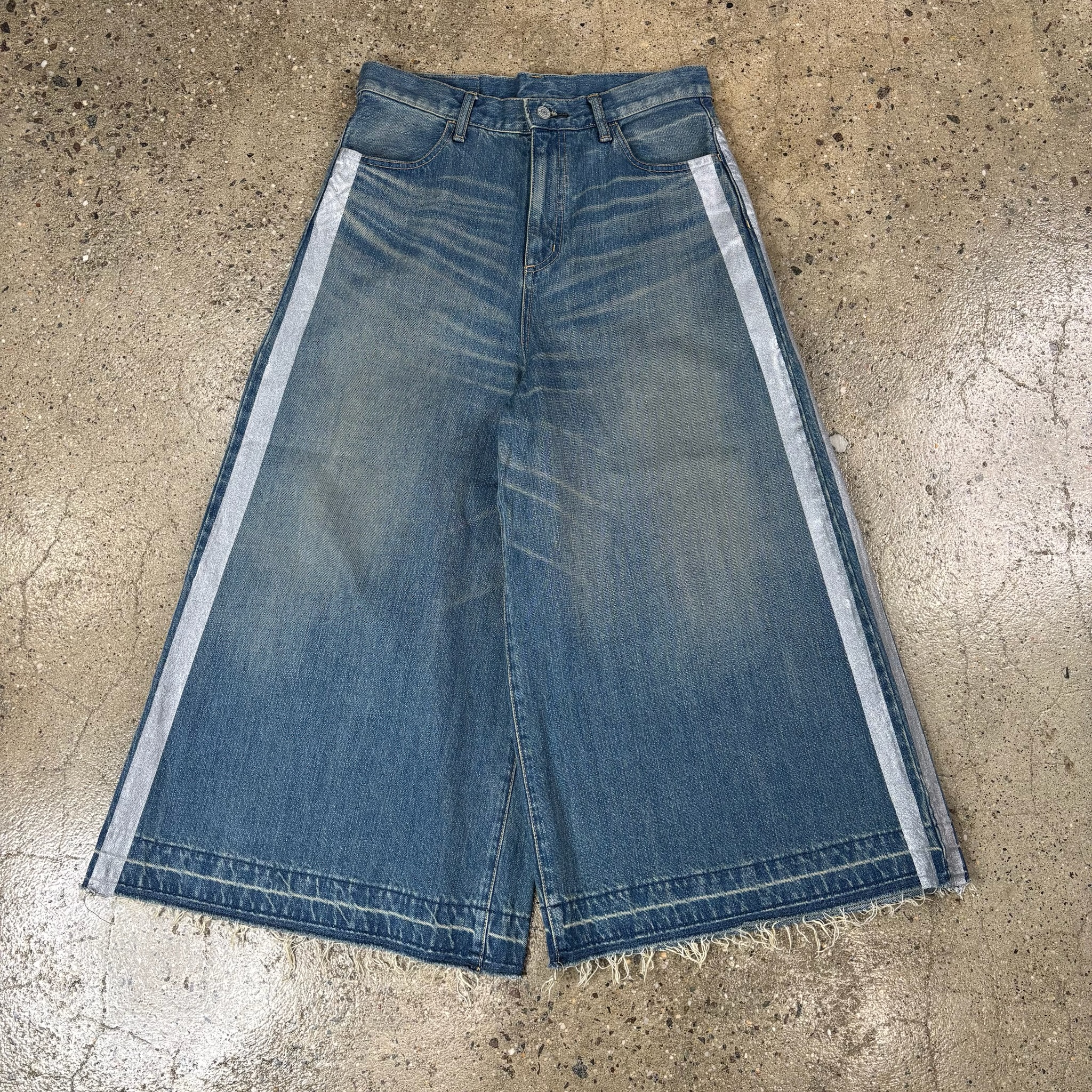 3/4 Wide Cut Kinky Jeans