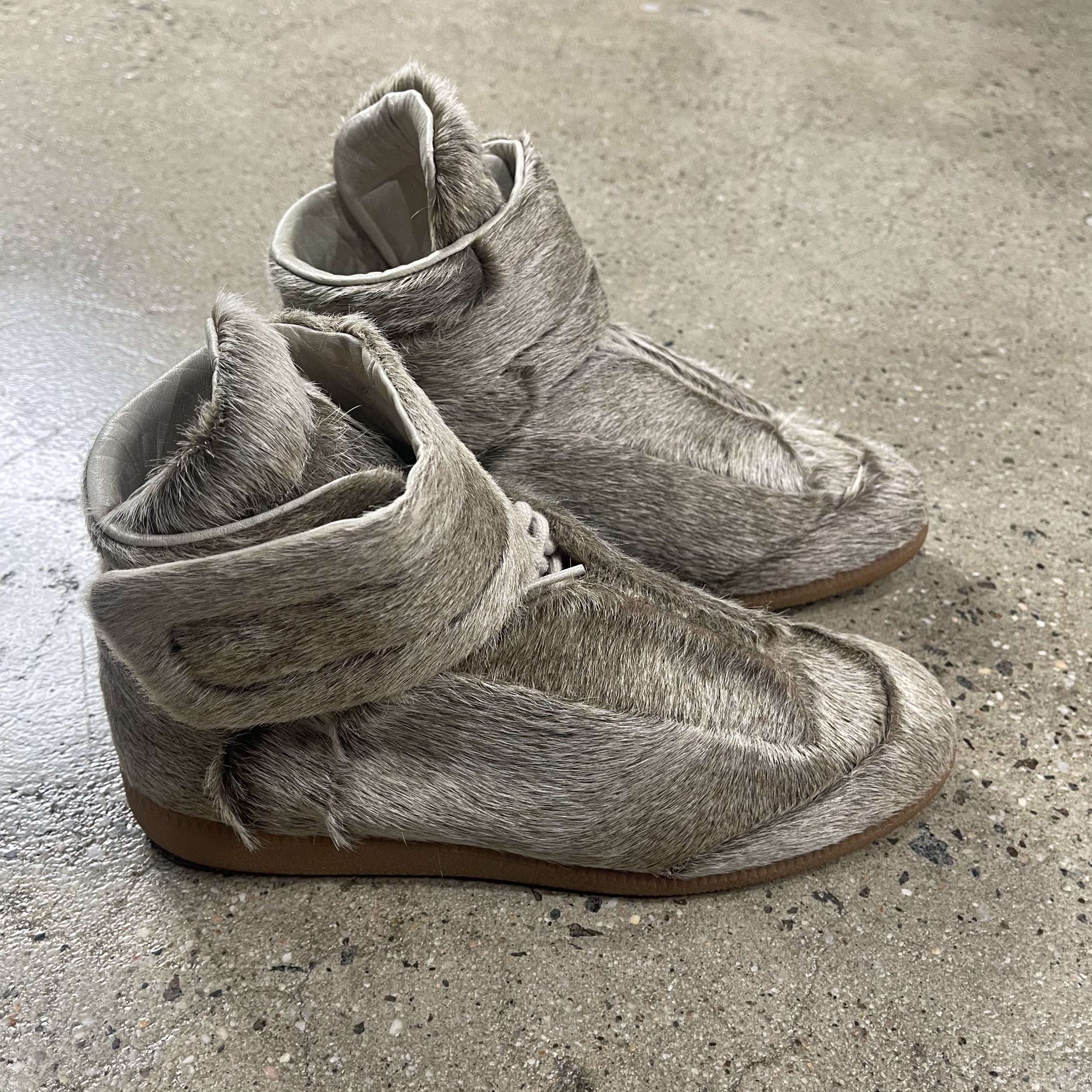 Maison Margiela Yeezus Tour Pony Hair Futures - View 8