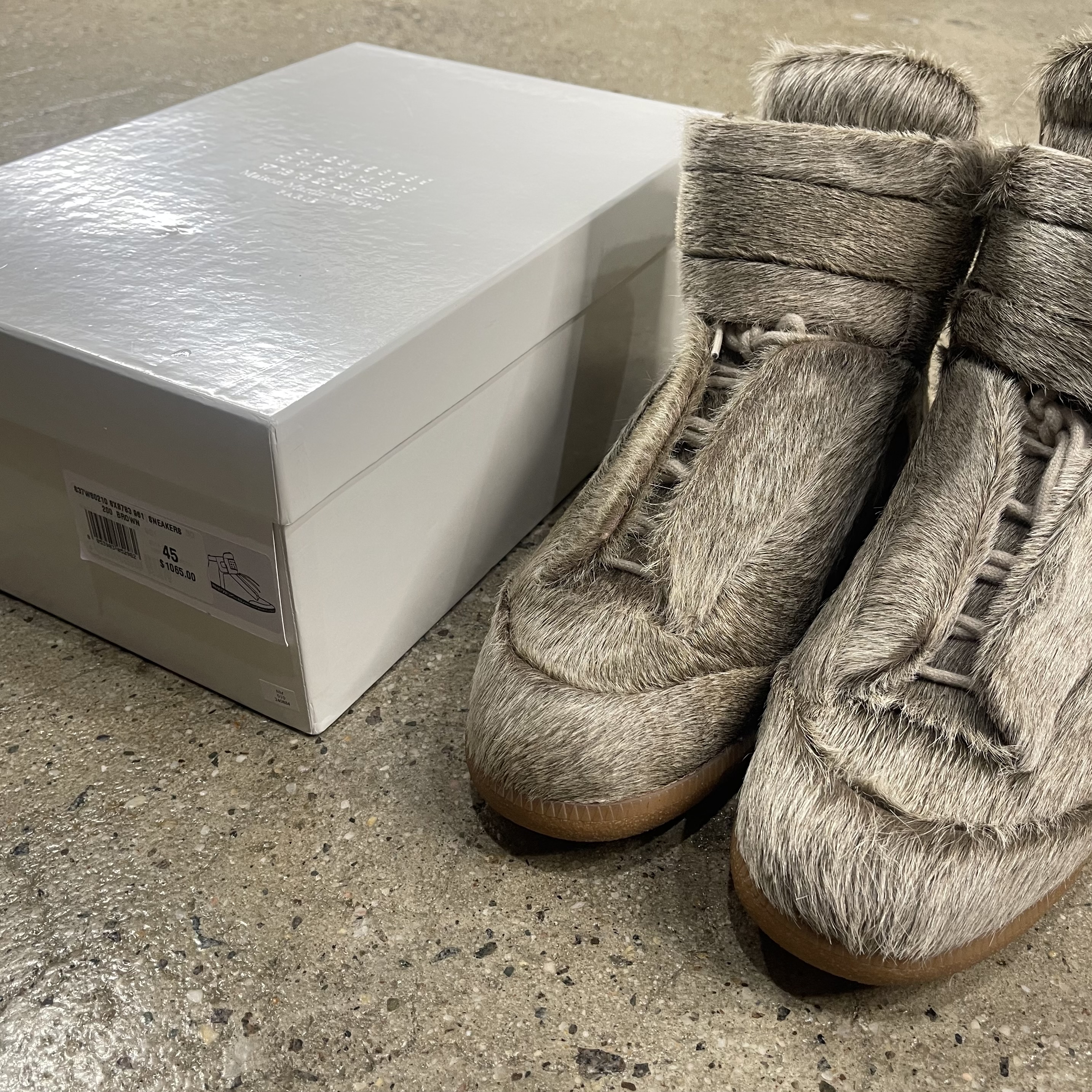 Maison Margiela Yeezus Tour Pony Hair Futures - View 10