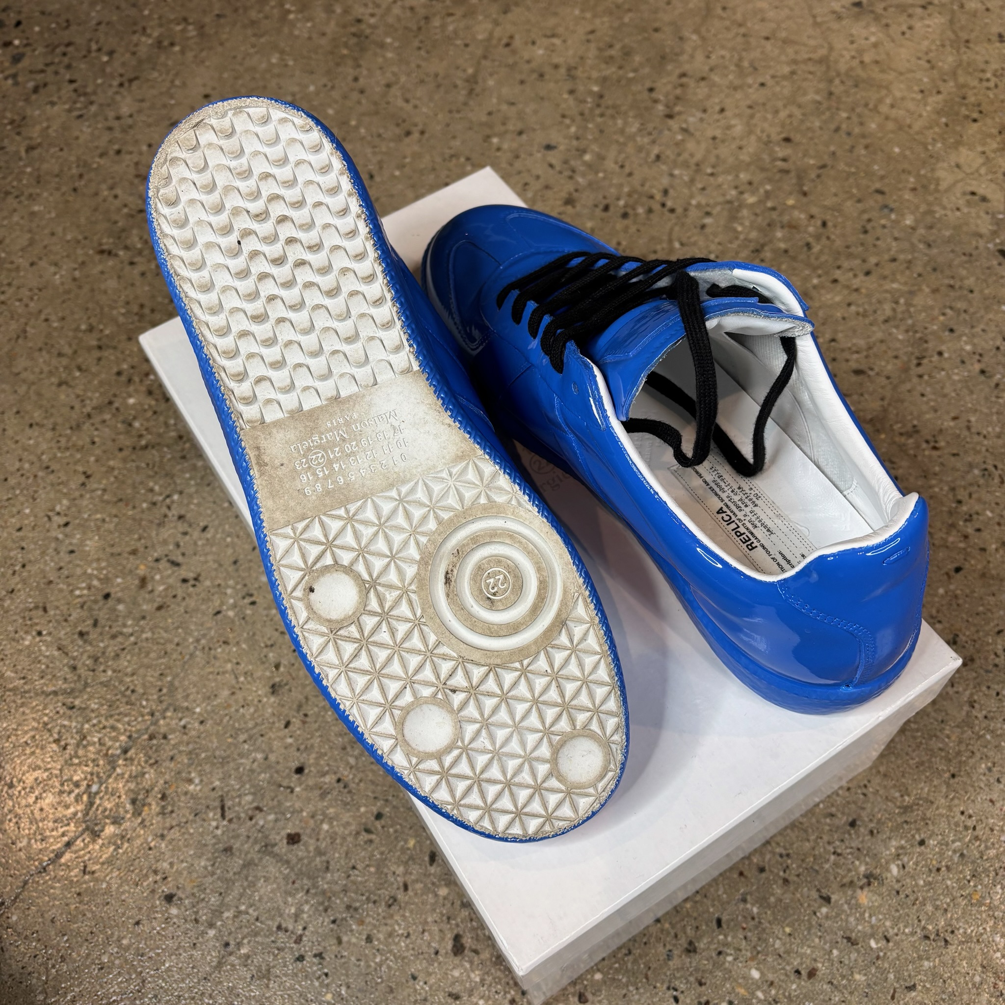 Maison Margiela Blue Dipped Gats - View 5
