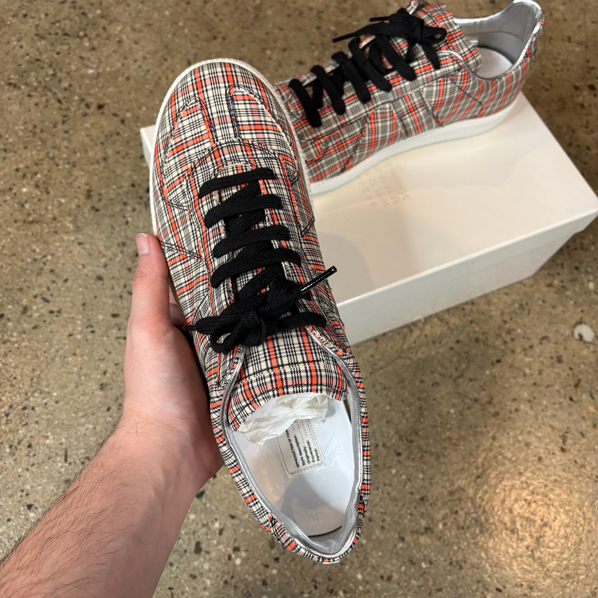 Maison Margiela Plaid Gats - View 4