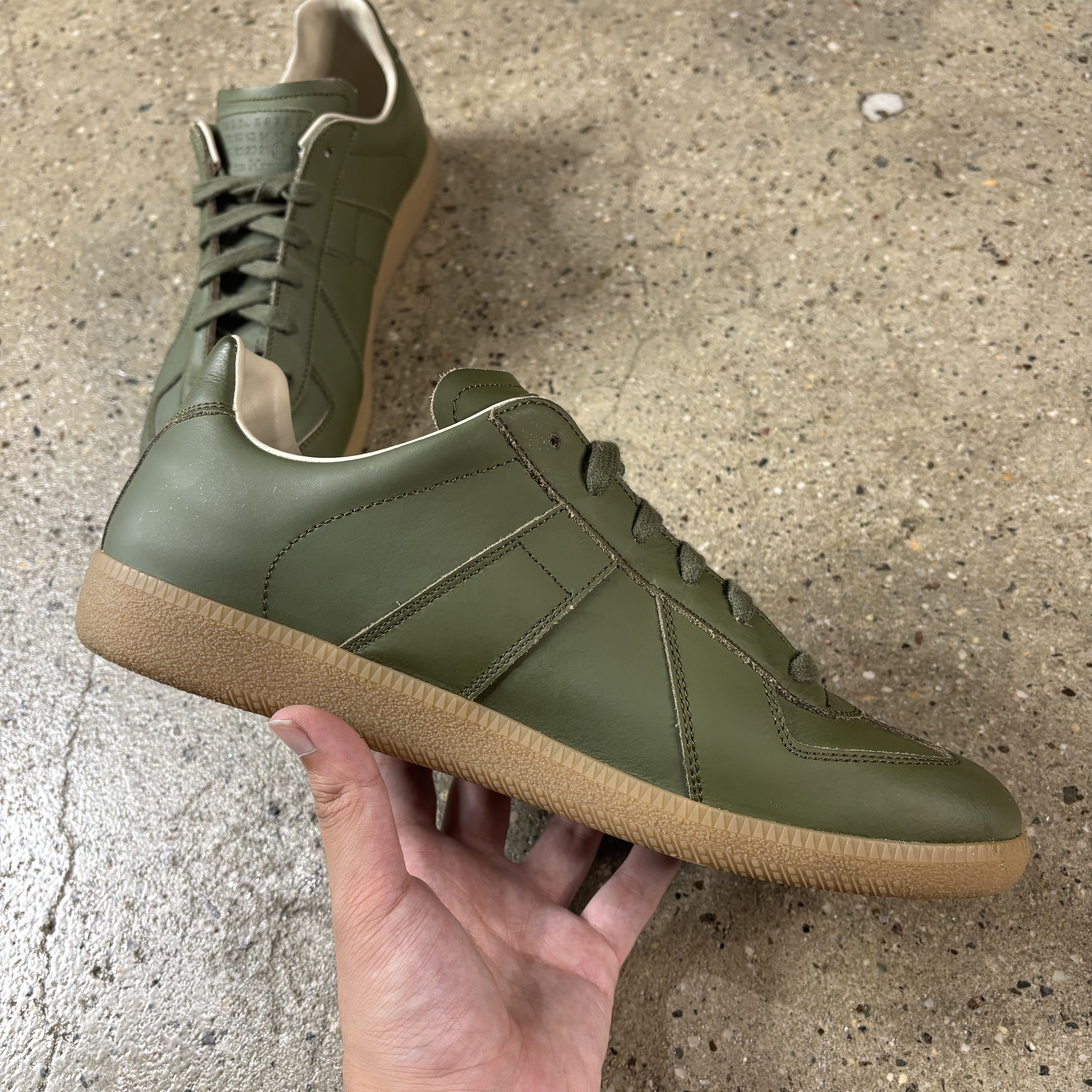 Maison Margiela "Replica" Gat Sneakers - View 3