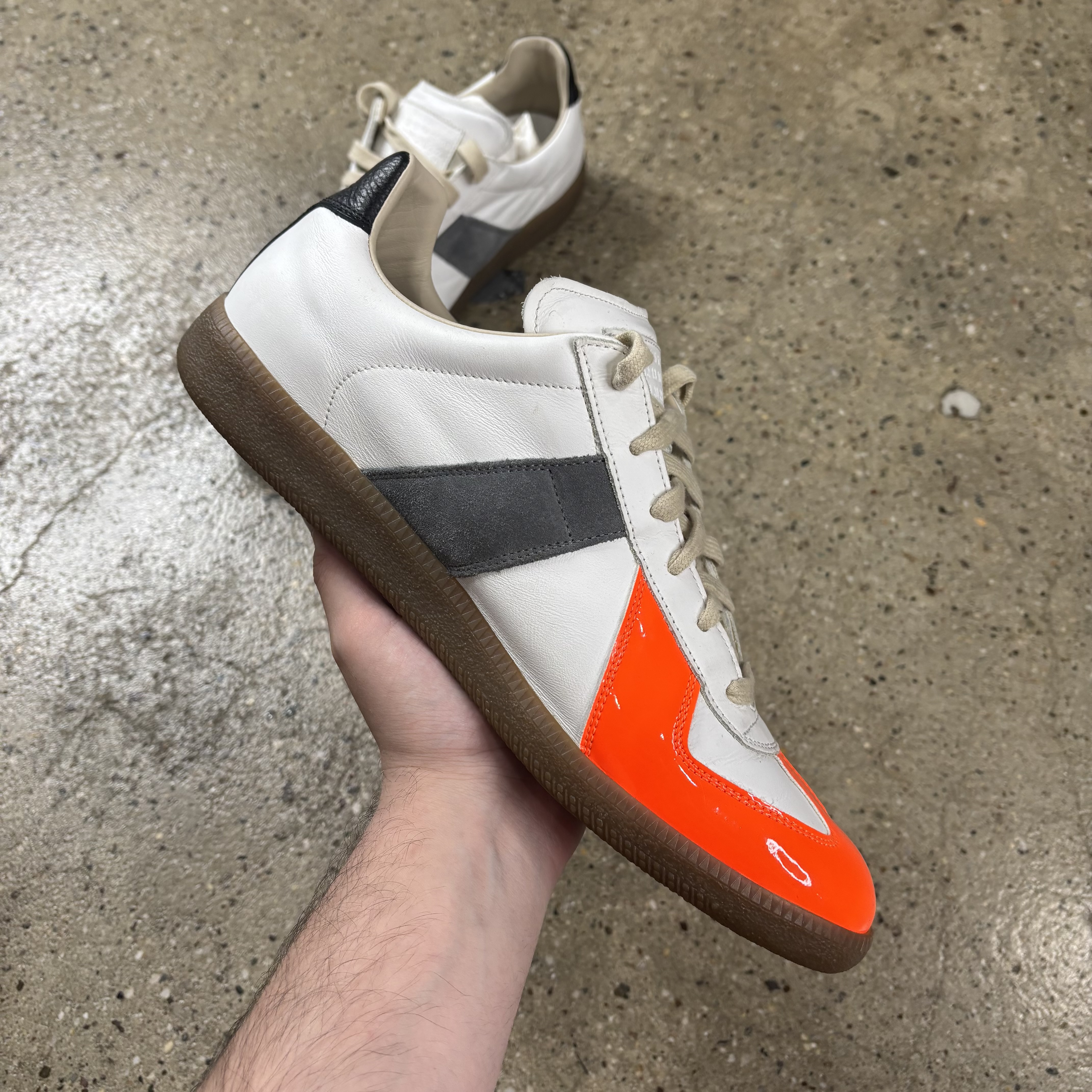 Maison Margiela Orange Toe Gats - View 6