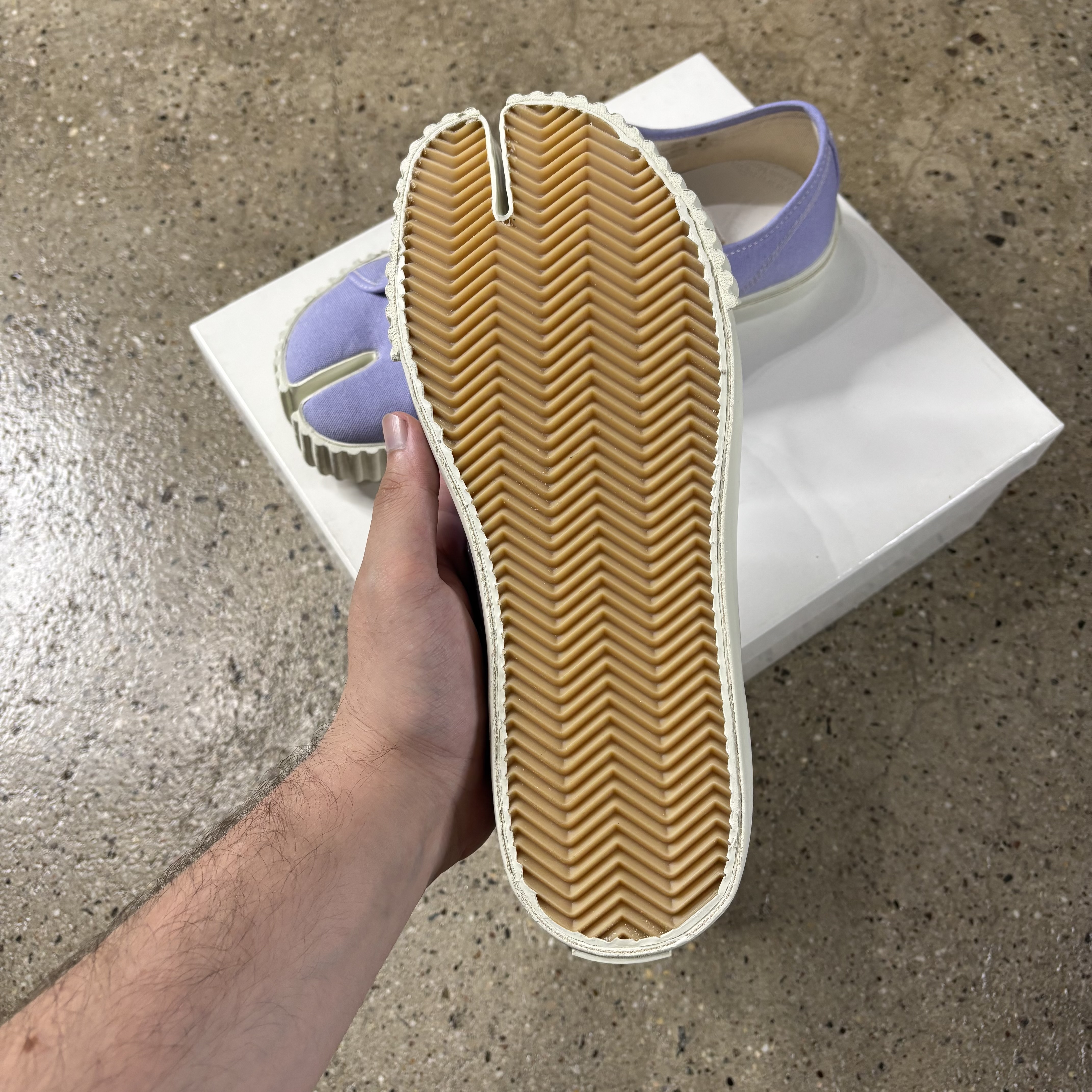 Maison Margiela Tabi Sneakers - View 4