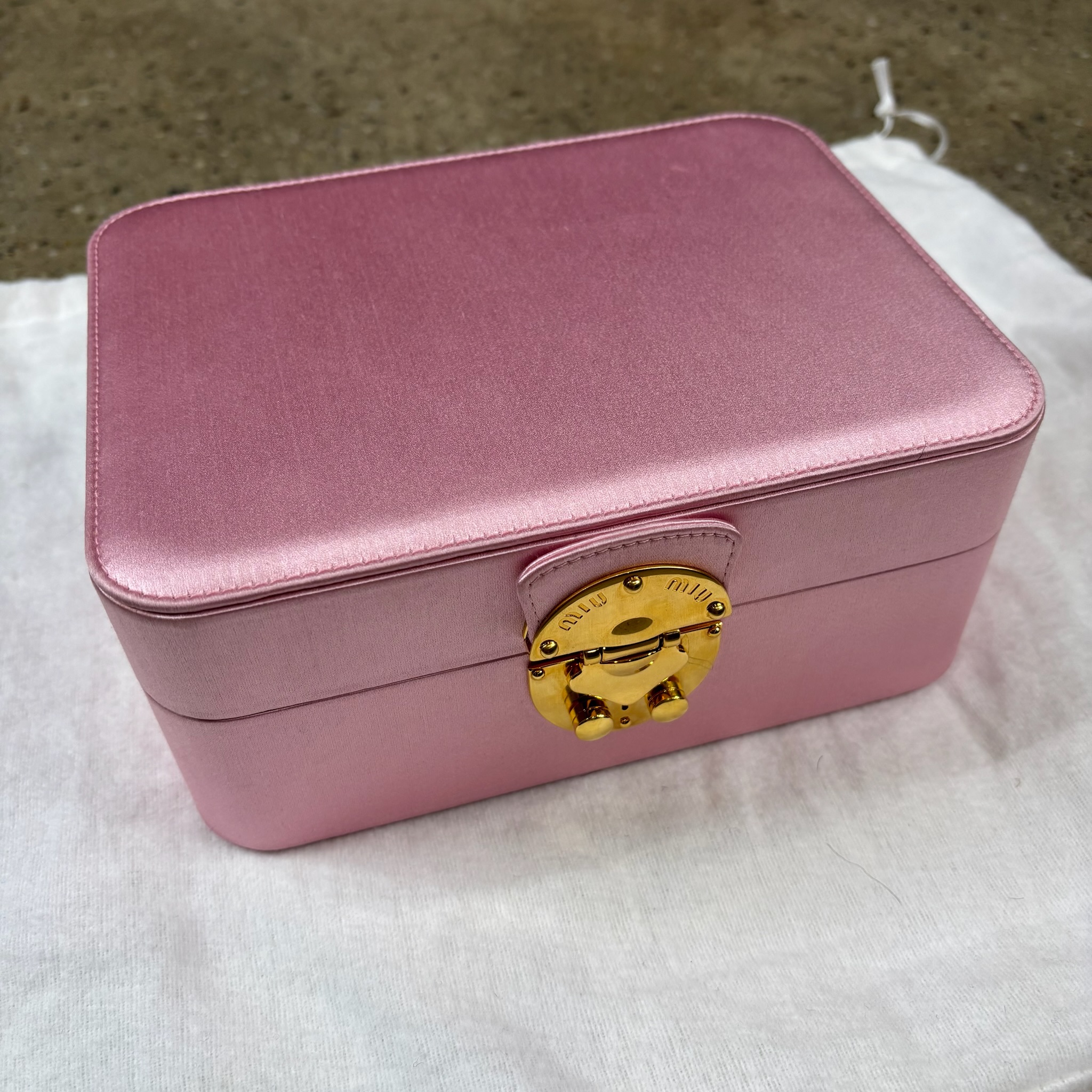 Miu Miu Vanity Set - View 2