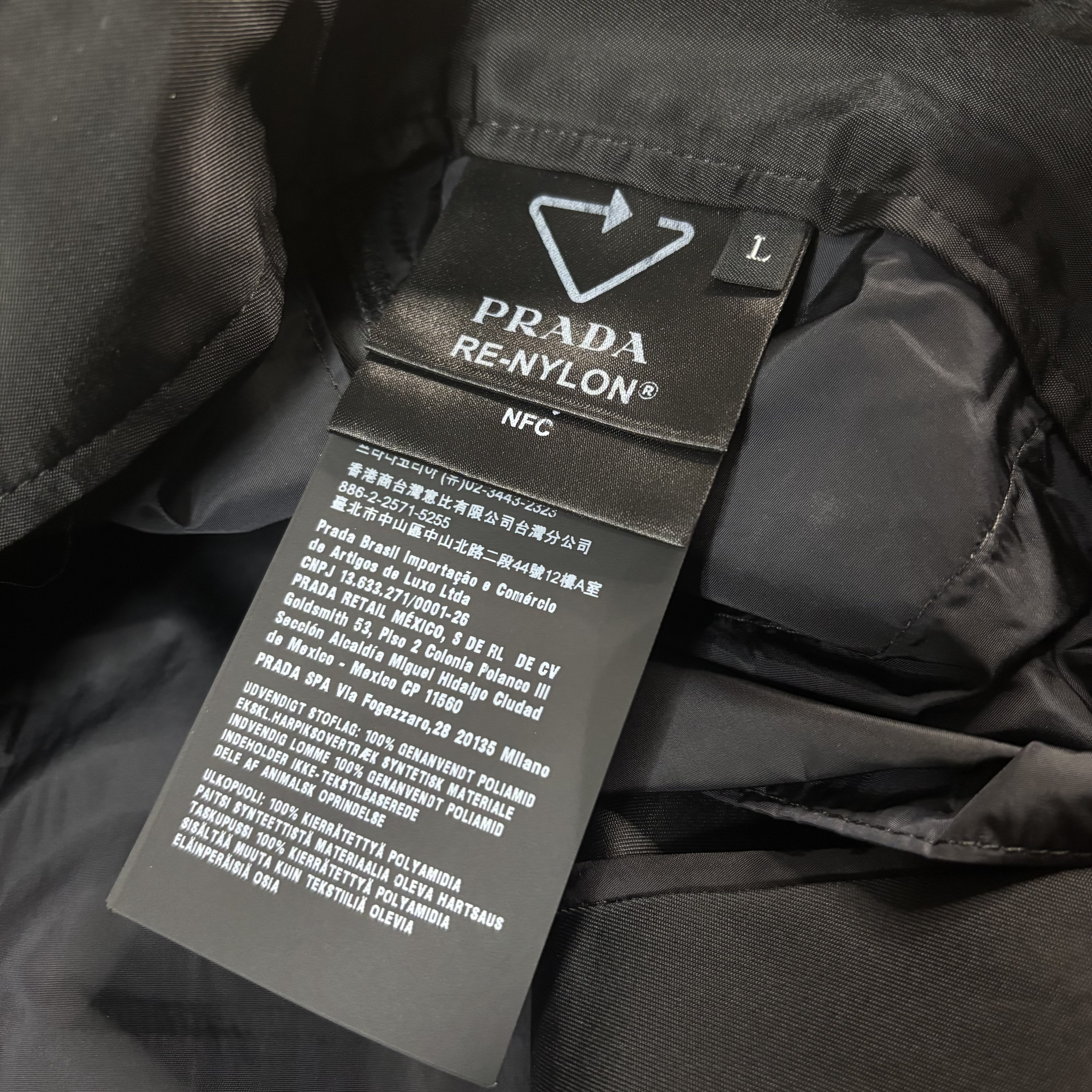 Prada Re-Nylon Adjustable Cargo Pants - View 4