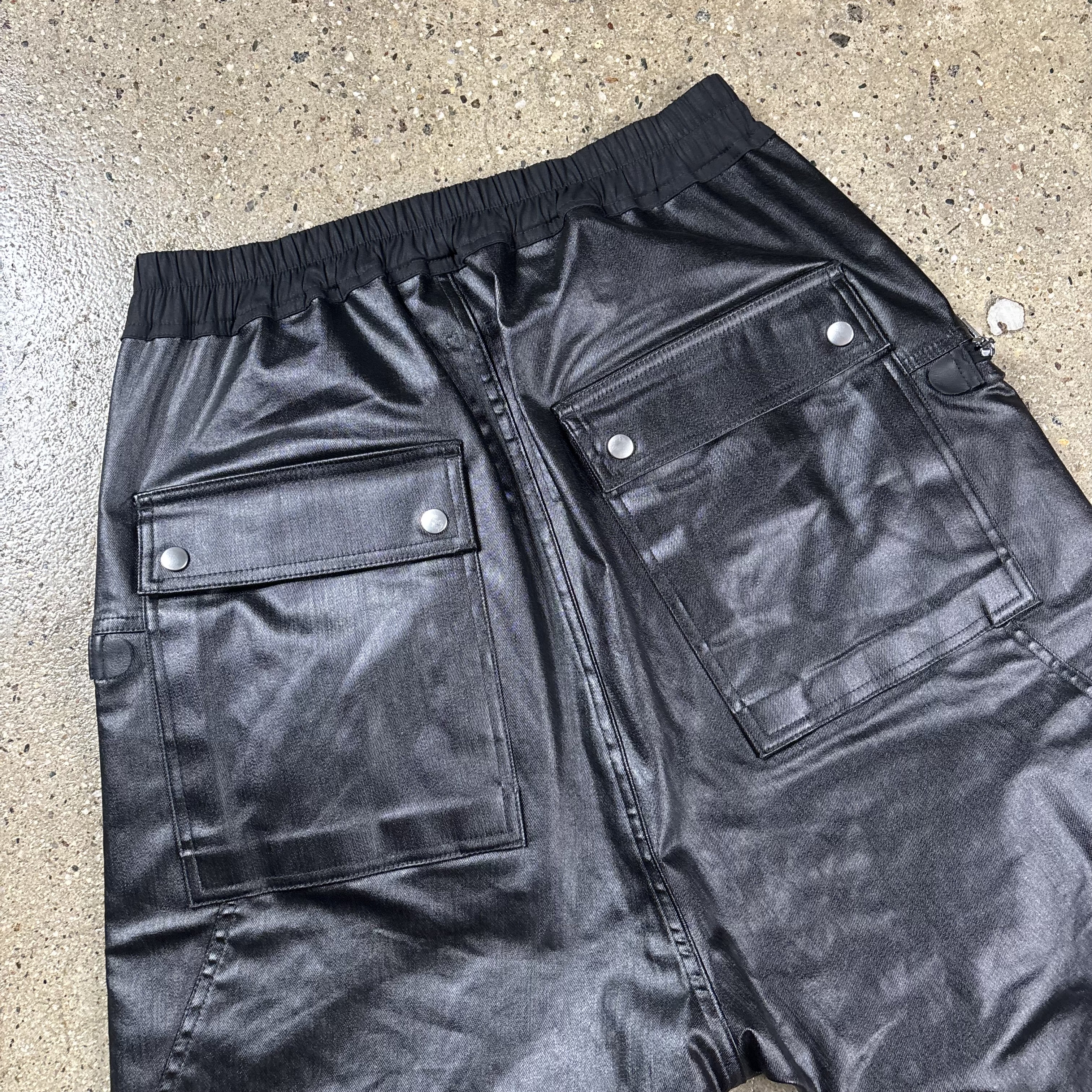 Rick Owens Lido Cargo 3/4 Pants - View 7