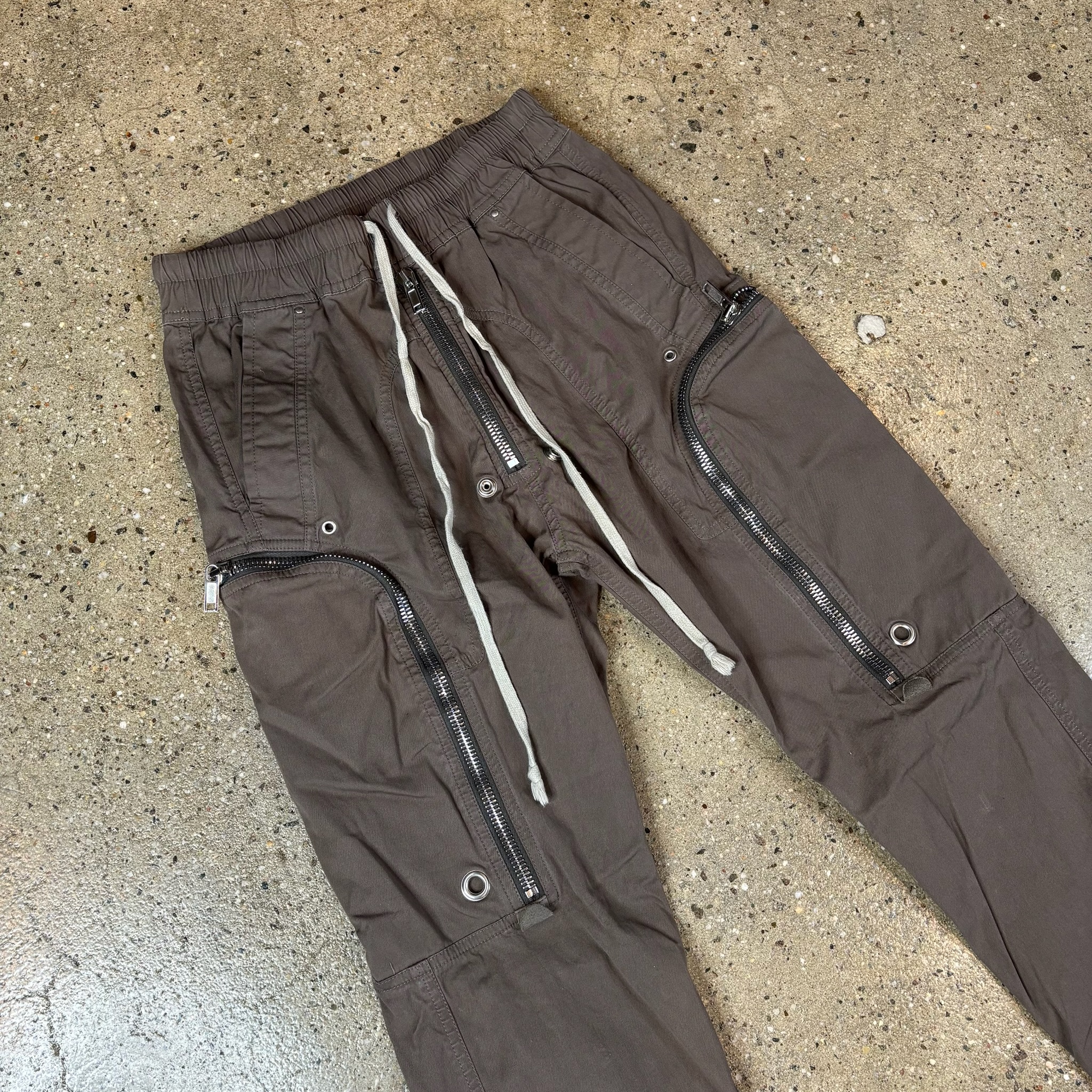 Rick Owens Bauhaus Zip Cargo Pants - View 4