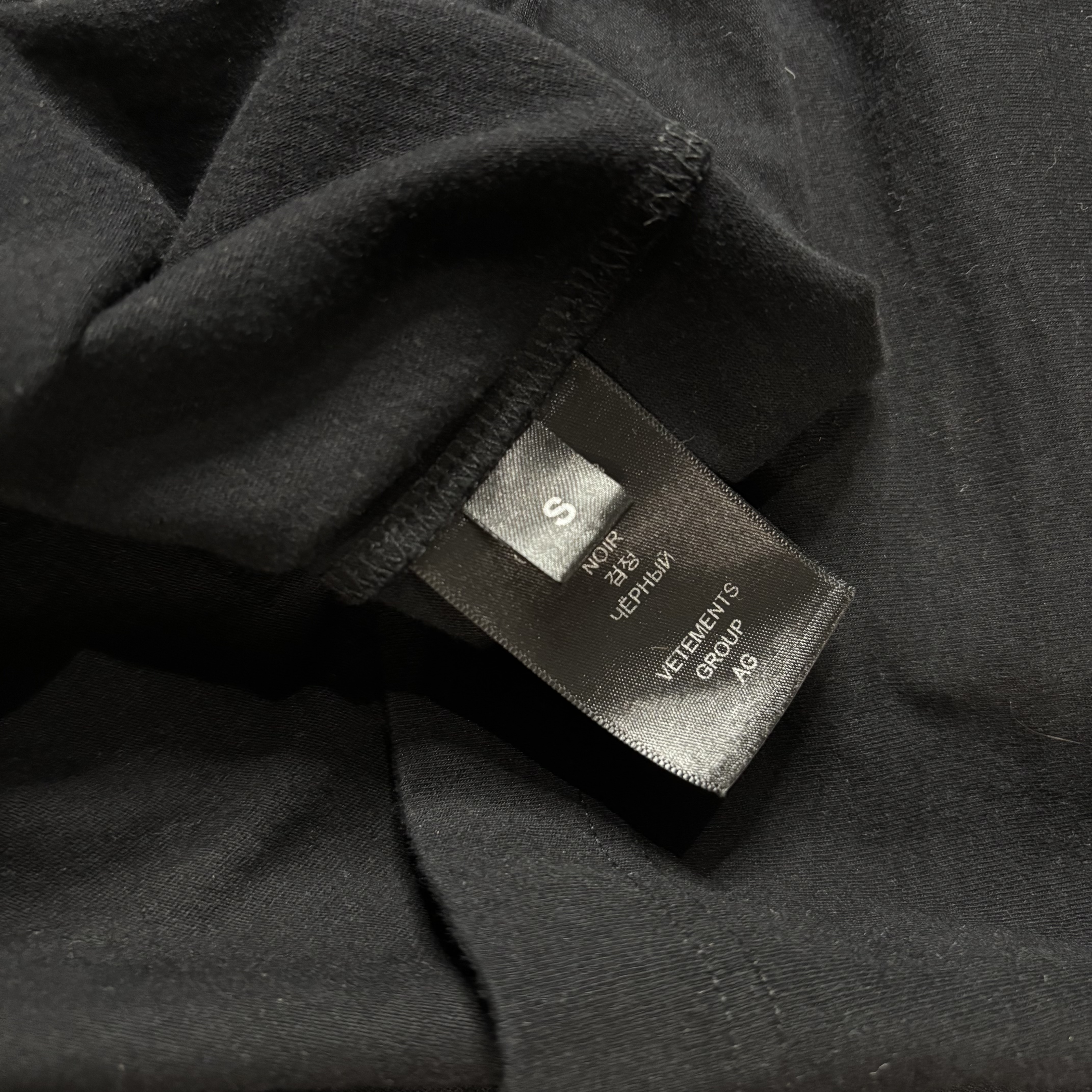 Vetements "Only Vetements" Tee - View 7